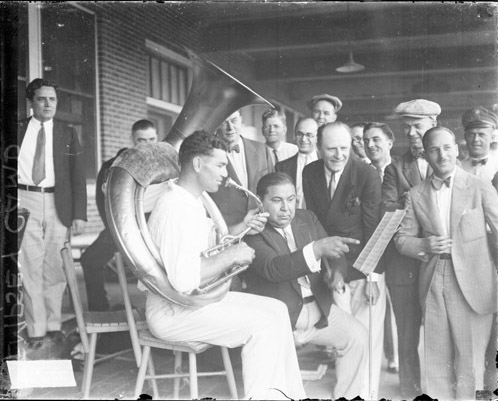 1927 Jack Dempsey holding Sousaphone.jpg