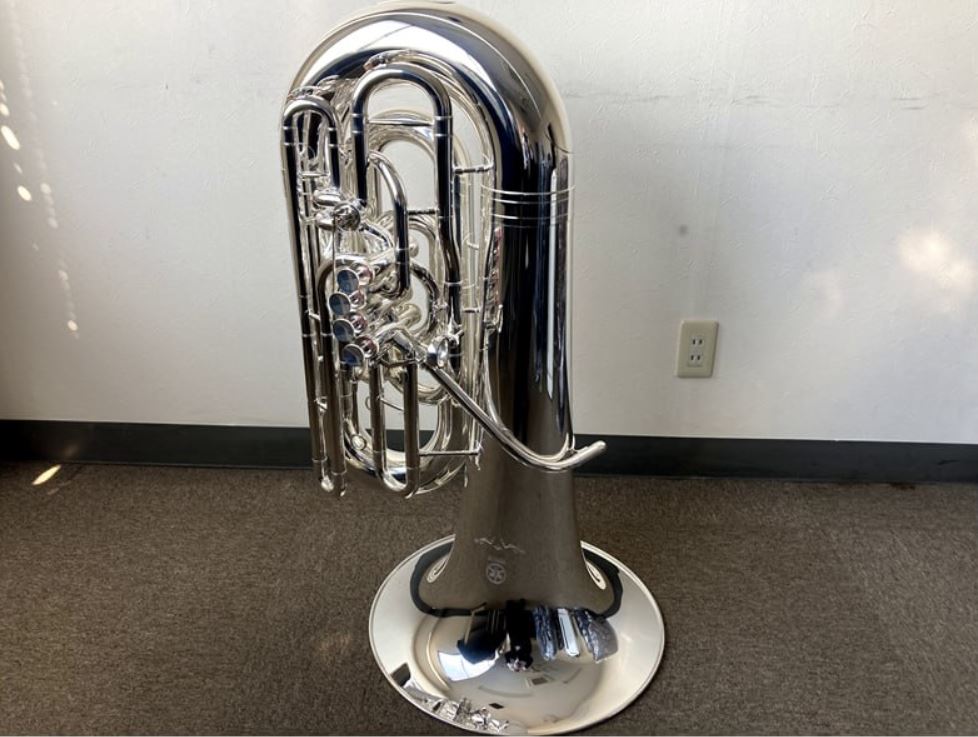 tuba1.JPG