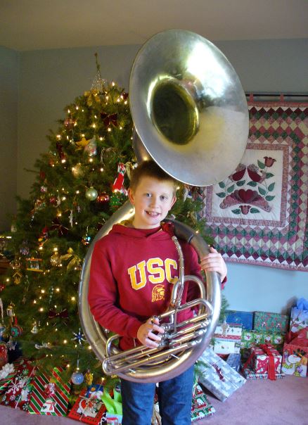 2011 - restored 1927 Pan American 64K Sousaphone.JPG